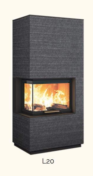 Kaminofen L20 in dunkelgrauem Stein, große L-Eckscheibe, brennendes Feuer