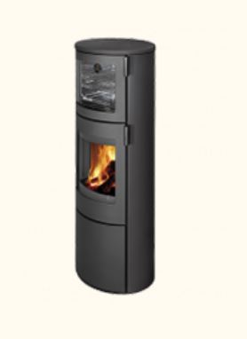 Kaminofen Rhea Flam Lamia BF Runder Kaminofen mit Warmhaltefach und Speckstein-Elementen; Feuer durch Frontscheibe sichtbar.